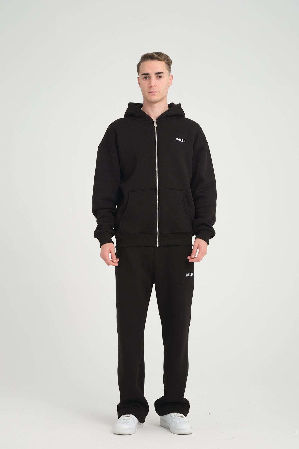 BASIC JOGGER - BLACK