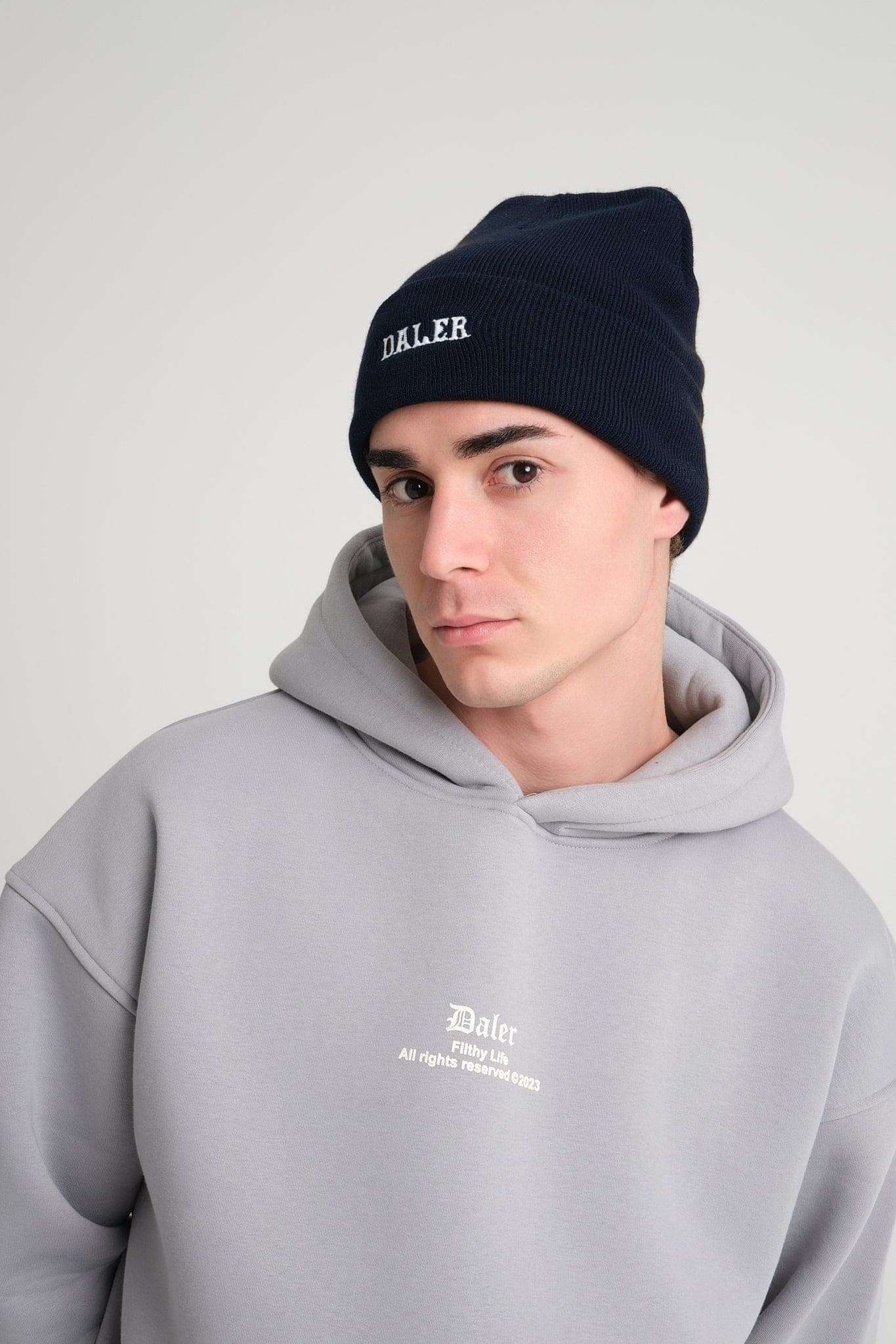 BEANIE-BLUE BASIC