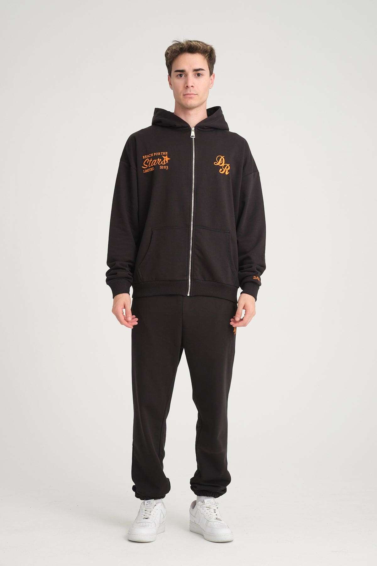JOGGER-BLACK