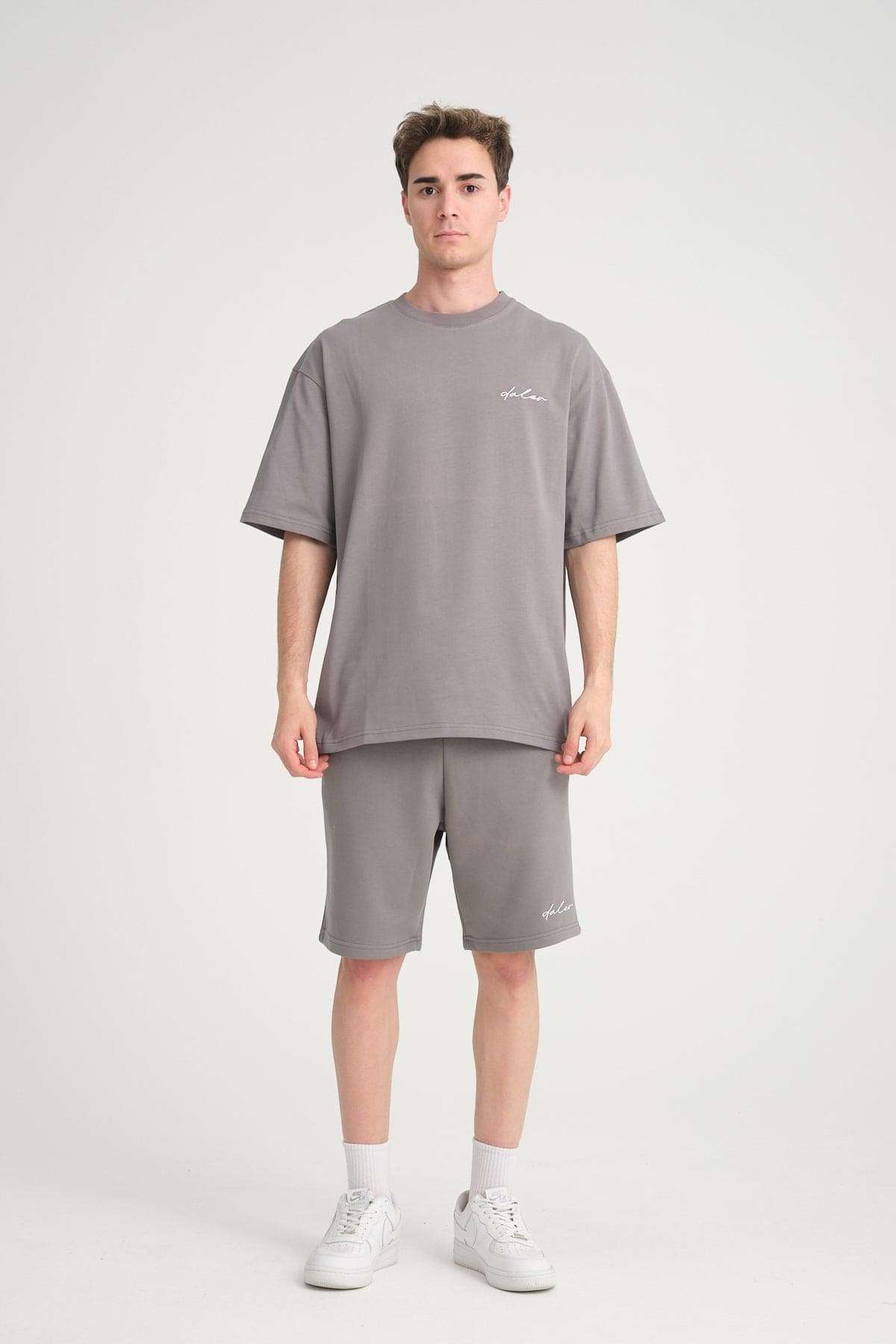 SHORT-GREY