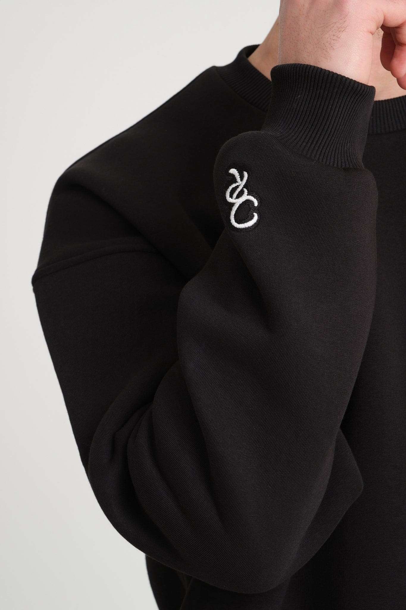 SWEATER-BLACK BASIC